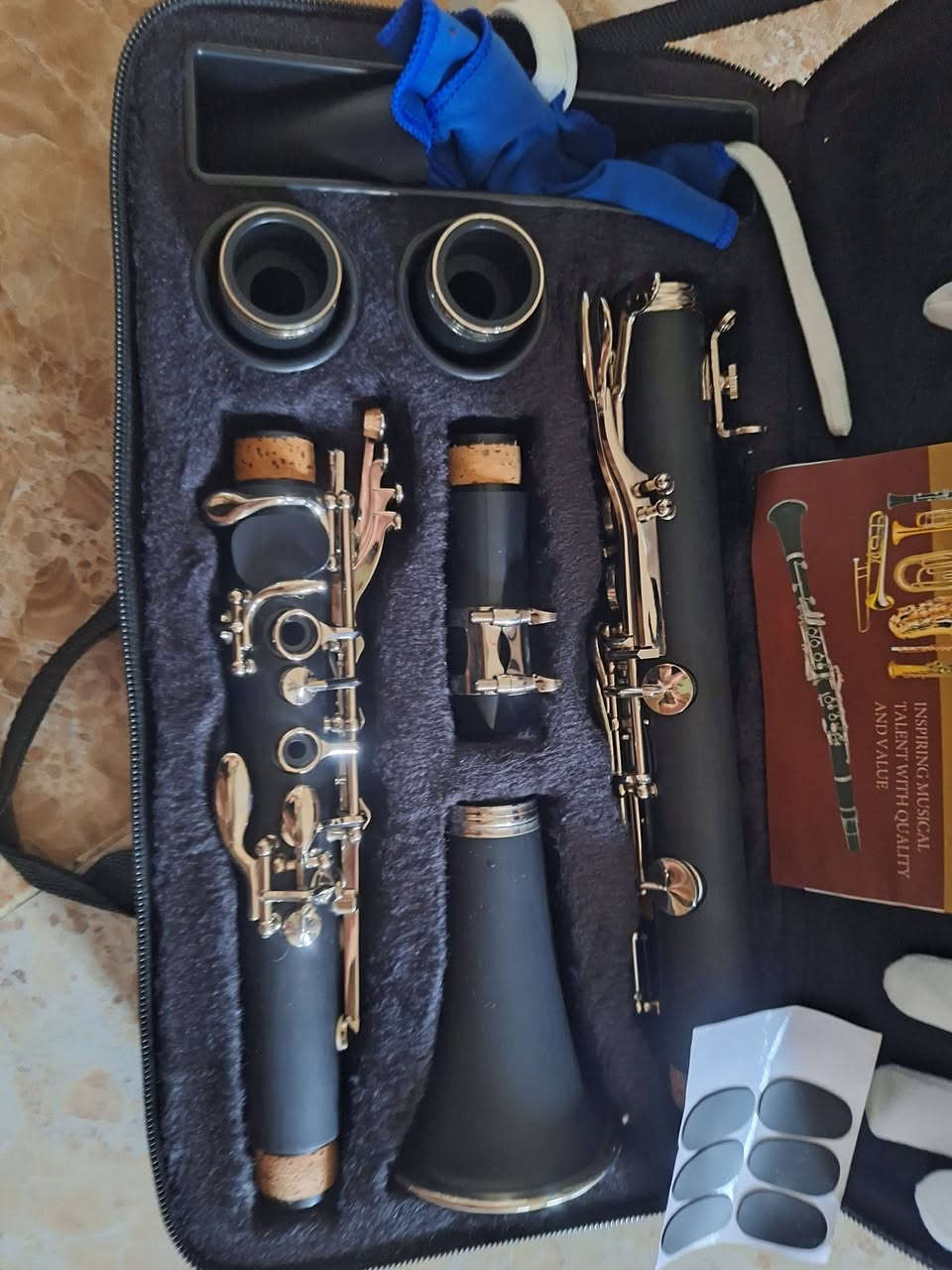 للبيع ئاله موسيقي جديد مامستعمل ولا مره اكتب اسعرك
