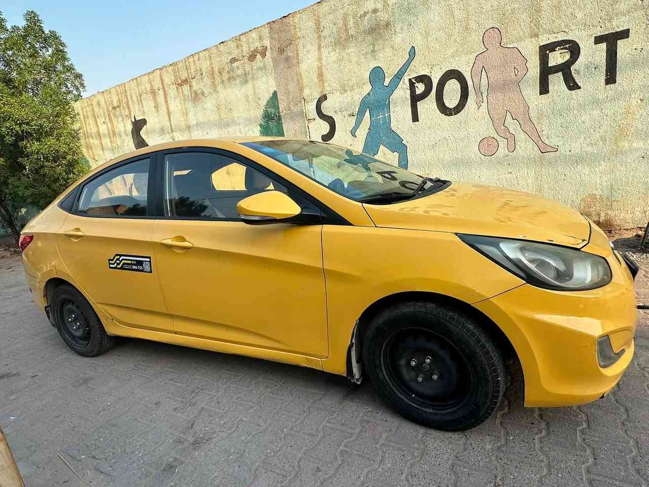 السلام عليك اكسنت موديل ٢٠١٥ وارد خليجي محرك ١٤٠٠ بس التبريد منقص غاز
عنواني بغداد 
للاستفسار ***********
