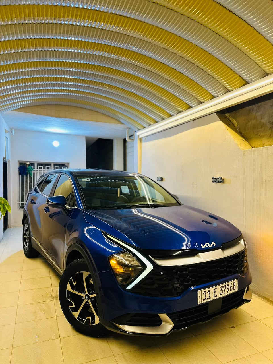 Kia Sportage 2023
-------------------------------------

#السعر : 173$ وبيه مجال 

#رقم الهاتف : ***********

#رقم السيارة : بغداد  

#مكان السيارة : واسط/العزيزية 

-------------------------------------

سلام عليكم 

للبيع  او المراوس 

كيا سبورتج موديل 2023 وارد امريكي حادثه باب خلفي مبدل نفس لون وخشم جاملغ لامامي صبغ بدون دواخل شواصي ولغود مكفولة ماشية 38 الف ميل محرك 2500 بدون توربو  سيارة داخل جلد كشن سايق كهربائي مقاعد تدفئة قيادة ذاتية رادار امامي نقاط عمياء انظمة قيادة حساسات خلفية كاميرا نزول منحدرات اوتو هولد + اوتو ستارت سايد بريك كهرباء مانع انزلاق منافذ شحن شاشة متصل تدعم الكاربلي واندرويد اوتو شحن وايرليس سيارة نضيفة محرك وكير مكفولات بدون فتح وتبديل 

 

-------------------------------------
