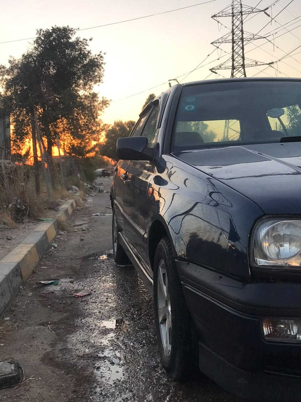 السلام عليكم كولف mk3
السياره نصبتها حلوه وناعمه
محرك وكير زينات الكير حاويه من حجي ليث
السياره مصبوغه عام جمالية. ونضيفه وداخلها حلو وبلادي 
تبريدها ثلج
النقص البيها فقط خريطه ايرفلو وهاهيه
المكان البياع الرساله الثانية 
*********** وتساب فقط
السعر40وبيها مجال
