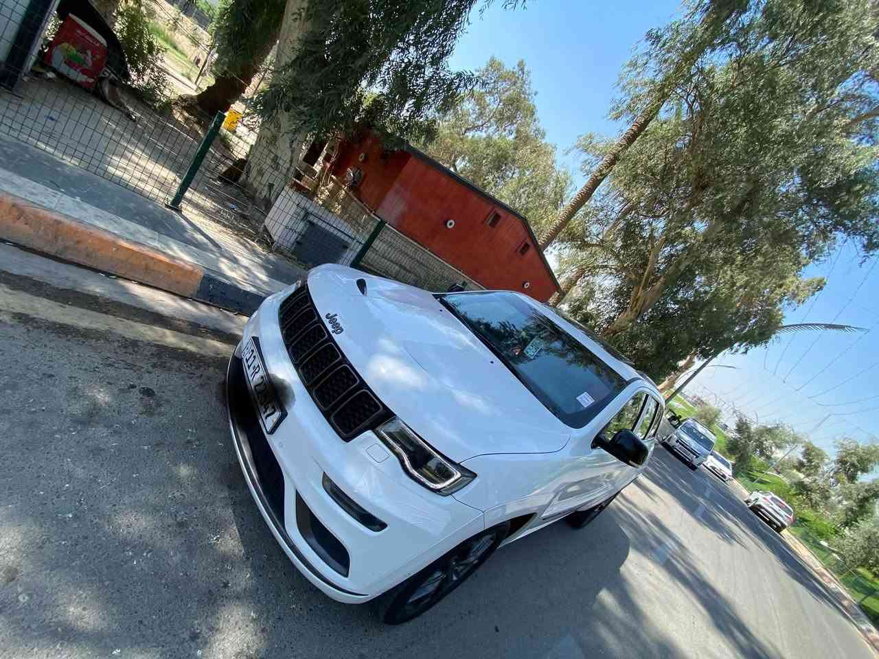 ياالله 
سلام عليكم البيع 
جيب Sخليجي وكالت هالم موديل 2020
مواصفات ال Sمعروفه 
4رادارات 
كشنات كهرباء جلد
صندوك كهرباء 
وبعد هواي بيها موصفات 
السياره كفاله عامه من الصبغ 
عده رصعه بل باب الخلفي 
السياره ماشيه 44حقيقي 

مكان السياره ديالى بعقوبه 
الشراي ينتصل عل رقم ويدلل 
***********
