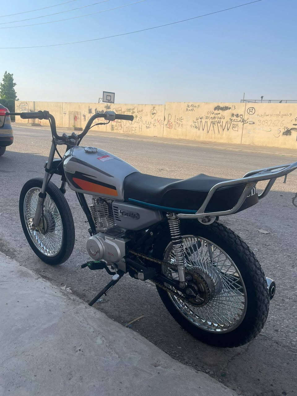السلام عليكم
ماطور ايراني حربي مكينه «بارت9999»للبيع

ماطور تعمير جديد 

زوج ويل امامي خلفي جديد زوج تايرات جديد

قبضه كير دواسه سايق تانكي وكشن بريكات امامي وخلفي كوله جديد مكينه فول ماطور كامل تعمير جديد مكينه كبس 

واتس اب«***********»سعر330وبي مجال
