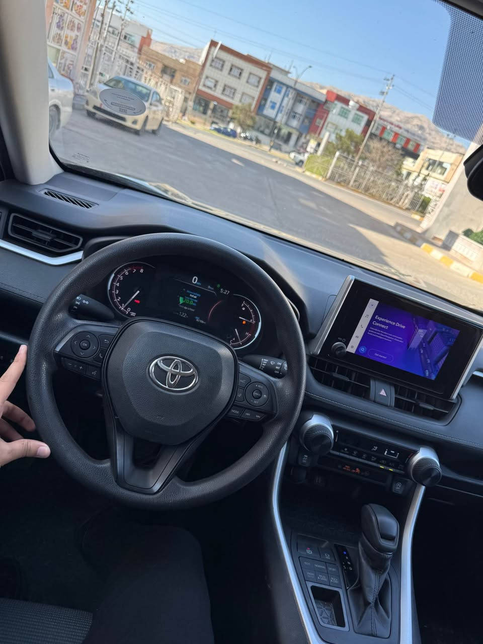 Toyota Rav 4 LE awd 2024 تويوتا راف فور ✔️

نص جملغ امامي صبغ و شبر pdr جملغ خلفي
٤١ الف ميل ماشية بدون دواخل بدون ارباك 👌
رقم شاصي بالصور

مواصفات LE awd دبل اكسل كيج الكتروني رادار ...

جاهز بدون مصرف 💯
كل شي بلادي شركة 💯

سعر 🔥 196 ورقة و مجال بسيط
مكان عقرة "ئاكرێ"
واتس اب و كورك *********** اكر, نينوى
