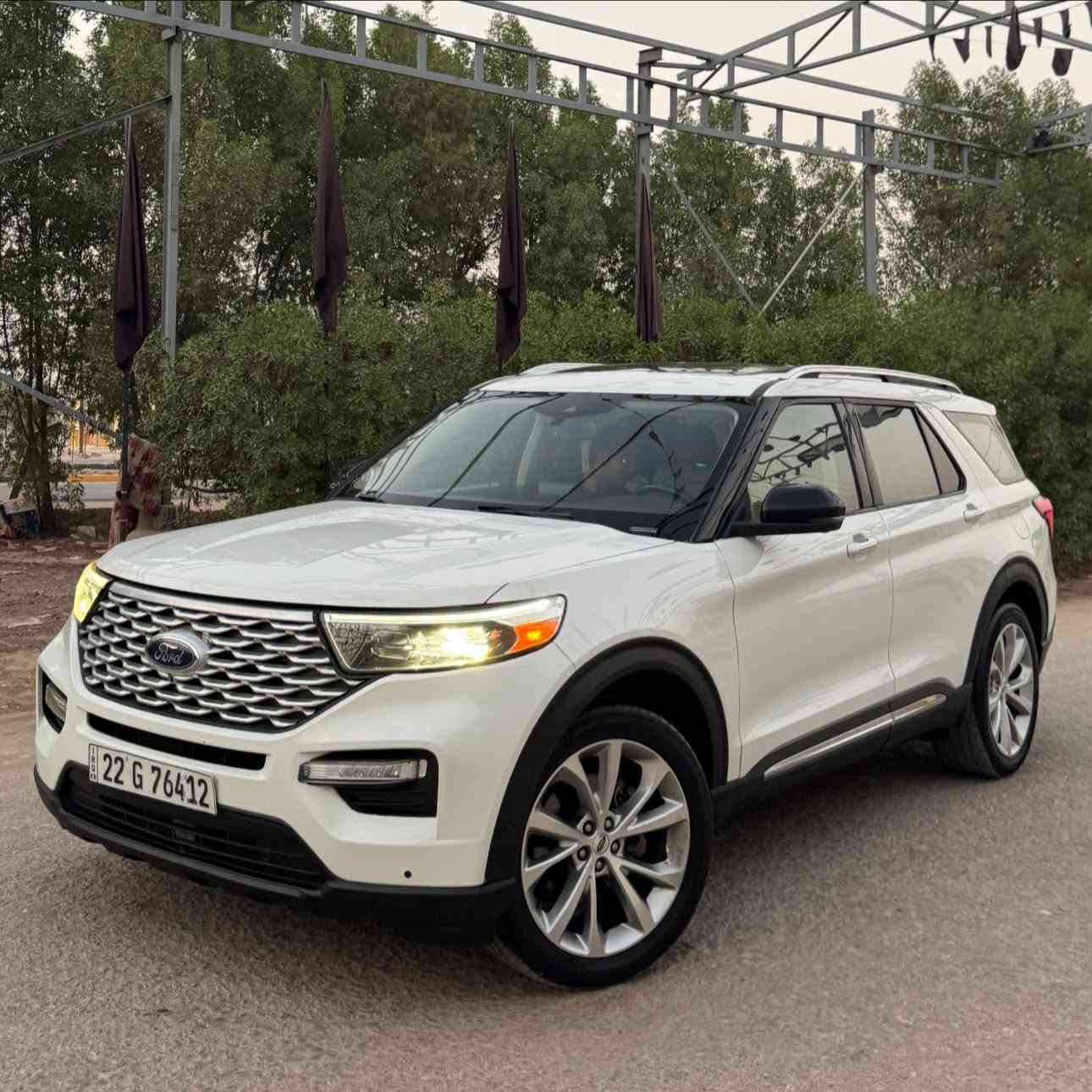 فورد اكسبلورر بلاتينيوم 2021 سته سلندر  v6 3.0L
ماشيه 37 الف ميل 

وارد امريكي بدون حادث صار بيها حادث بل عراق جاملغ خلفي صبغ 

رقم اربيل تريد تحويل تريد وكاله 

البلاتينيوم معروفه مواصفاتها اعلى فئه بالاكسبلورر 

المواصفات الخارجيه

خمسه كامره 

حساسات امامي وخلفي وجانبي 

رادار امامي وجانبي وخلفي 

تحديد مسار 

قياده شبه اليه

نزول منحدارات 

فور ويل

5 وضعيات قياده اقتصادي طبيعي سبورت ثلج طين 

اوتو ستوب 

اوتو بارك 

اوتو بريك 

اوتو هولد  

هاند بريك كهرباء 

ستيرن كهرباء 

لايت امامي كهربائي ماطور ويه الستيرن 

المري الجانبيه كهرباء 

اناره ترحيب بالمري وبالدوسه 

المواصفات الداخليه 

شاشه كبيره ابل كار بلي انرويد اوتو 

كشنات جلد 

كشنات تدفئه وتبريد ومساج 

كشنات السبعه راكب كهرباء 

بردات خلفيه 

كشنات اماميه خزن ميموري 

المري جانبيه والووسطه اوتو دم معتمه 

مواصفات كامله مابيها اي شي نقص 

مكفوله كير ومحرك وتبريد 

كشرها وداخلها جدا نضيف 

تخم تاير برجستون ياباني جديد 

سياره مال جنايه 

اخواني رجائا هذي السياره بلاتينيوم لحد يقارنها اباقي السيارات وجديده جدا وحادثها كلش بسيط 

مكان السياره بابل  

السعر  248 وبيها مجال وماكو هيج سعر بس مسعجل  

للاستفسار الاتصال على الرقم ***********
