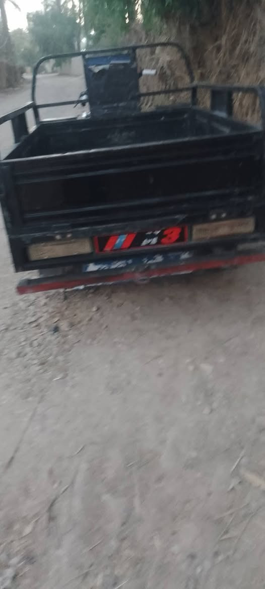 ستوته للبيع
الموديل 22 اوراق اصوليه  
السعر 1500
وبيه مجال 
كامله  من كلشي 
محل التواجد اديالى سراجق 
***********
