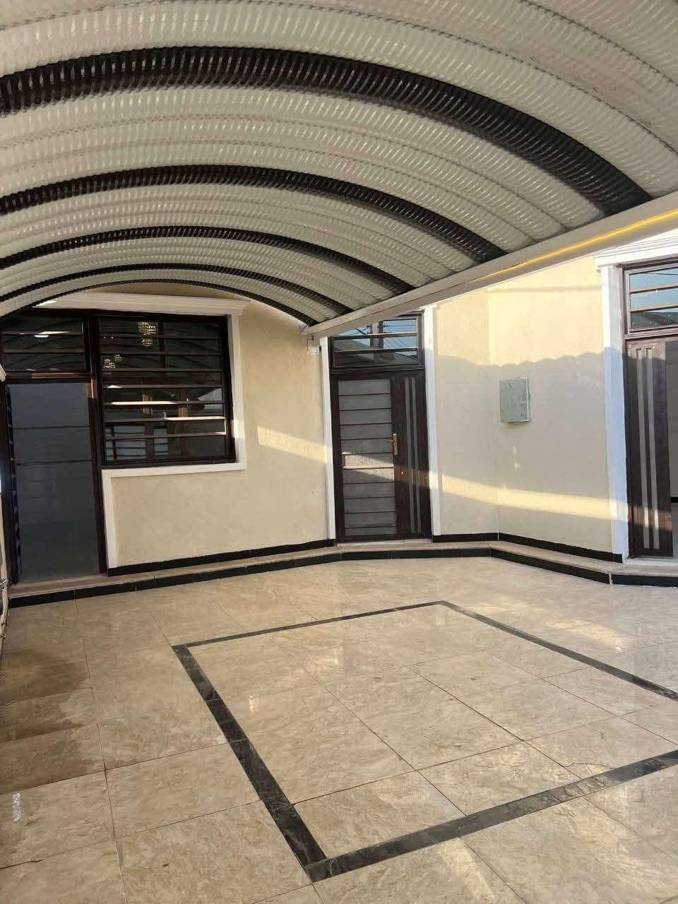 حدادة اليقين عمل سقائف ***********
