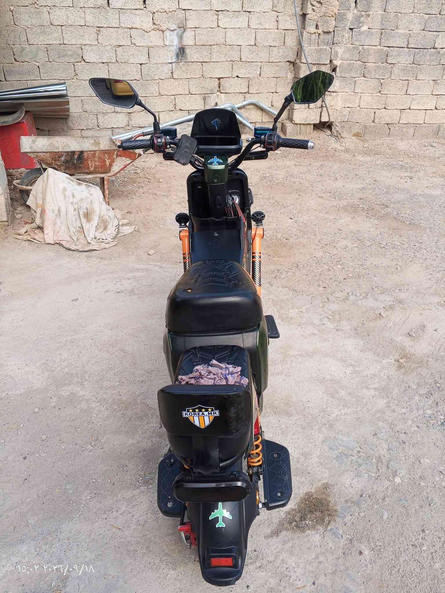 سلام علـيكم للبيع او مرواس دراجه شحن  X900 
دراجه X900 رياضيه ام صندوق 

كهربائيات كلهه شغاله لايت زنون اربع الوان ابيض اصفر رماش بومه 

دبل شاره

بطاريات جديدأت حجم 32 شركه وئلي

ملف2000

سرعه حقيقي 60

بصمه كارت

بيها نضام R رجوع

السعر :450 وبيها مجال

التواصل ***********

عنواني ديالى بعقوبه تقاطع الامام عبدالله بن علي الهادي

نص مكتوب في الصور:
- ١٥:٠٢ ٢٠٢٦/٠٩/١٨
- ١٥:٠٣ ٢٠٢٦/٠٩/١٨
- 15:02 2026/09/18
