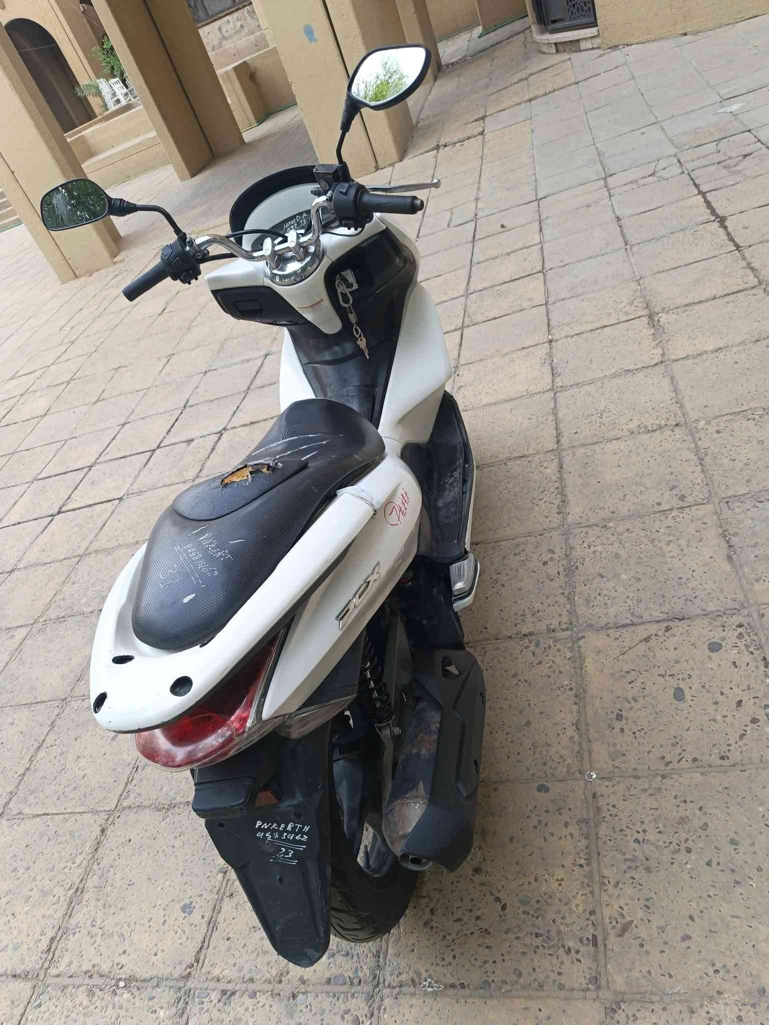 PCX • جيل اول • ١٥٠