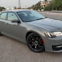 كرايسلر S 2019 بدون فتحه أمريكي حادث بنيد و دعامية وبيهه بارد مثل مموض...