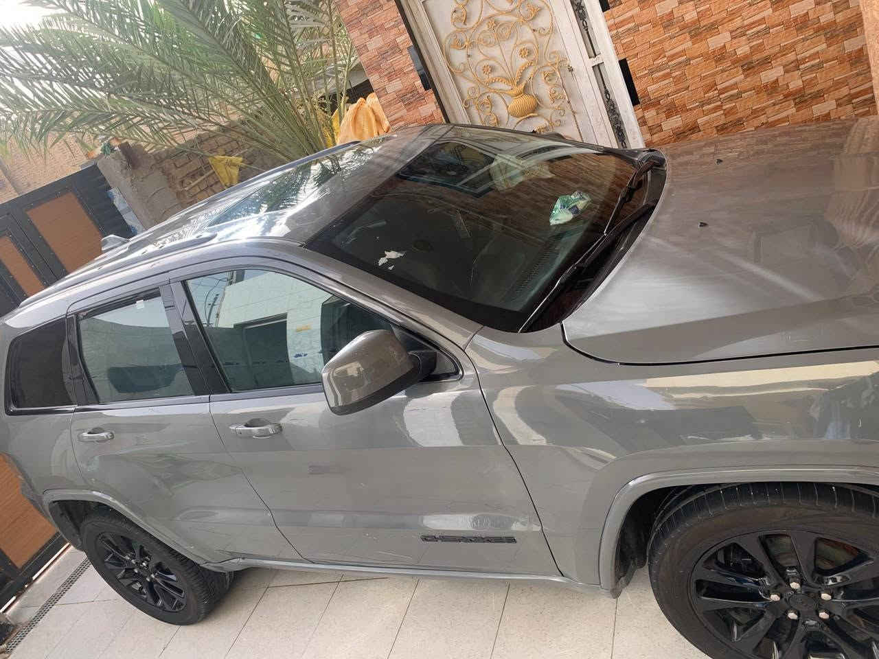 جيب لاريدو 2019 فول مواصفات شاشه فتحه حساسات رادار فول كلش للاخير
رقم بغداد انكليزي باسمي هزه جديده 
حادثه موجود ب الصور فقط جاملغ بدون ارباك حداديه طخم تاير كير كفاله محرك شادله بساتم 14 بدون دوانز يعني بنزين عادي جاهزه السياره مكانه الناصريه سوق الشيوخً 
السعر 205 $
رقم الهاتف ***********
