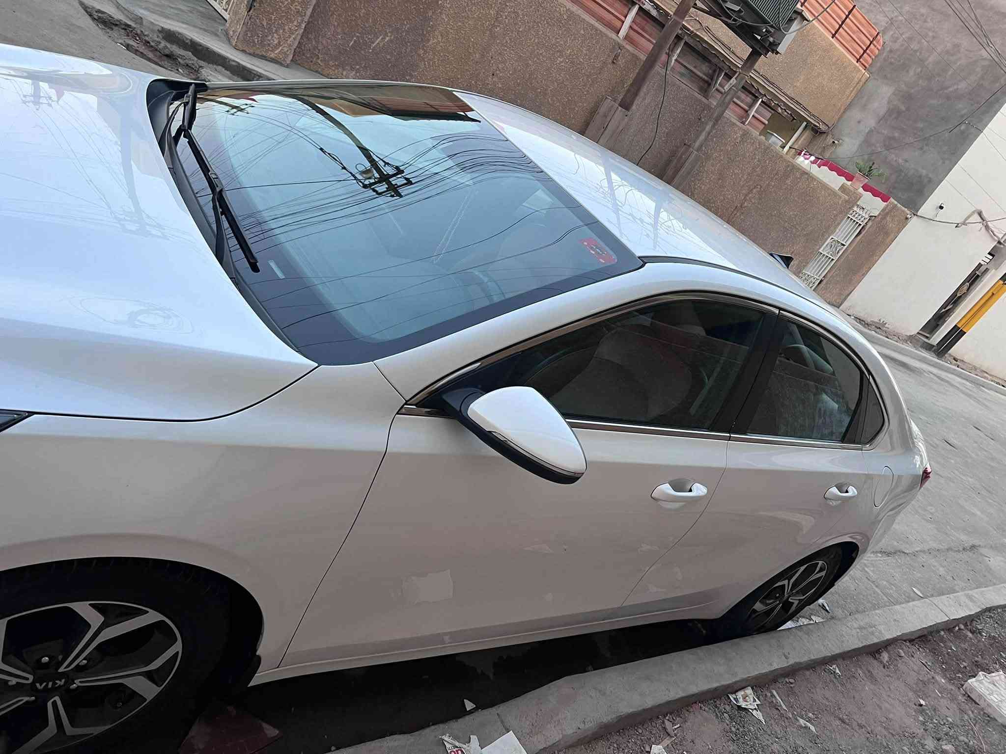 السلام عليكم
من رخصة الادمن المحترم
كيا فورتي 2019 EX 
حادثها مثل ماموضح بلصوره بدون صبغ او ايرباك 
مكينة 2000 
سياره مناقصها شي 
تبريد قطعتين 
تدفئة كشنات 
تحديد مسار 
رادار امام وجانبي نقاط عمياء
سعر 127 وبيها مجال للتواصل
***********
