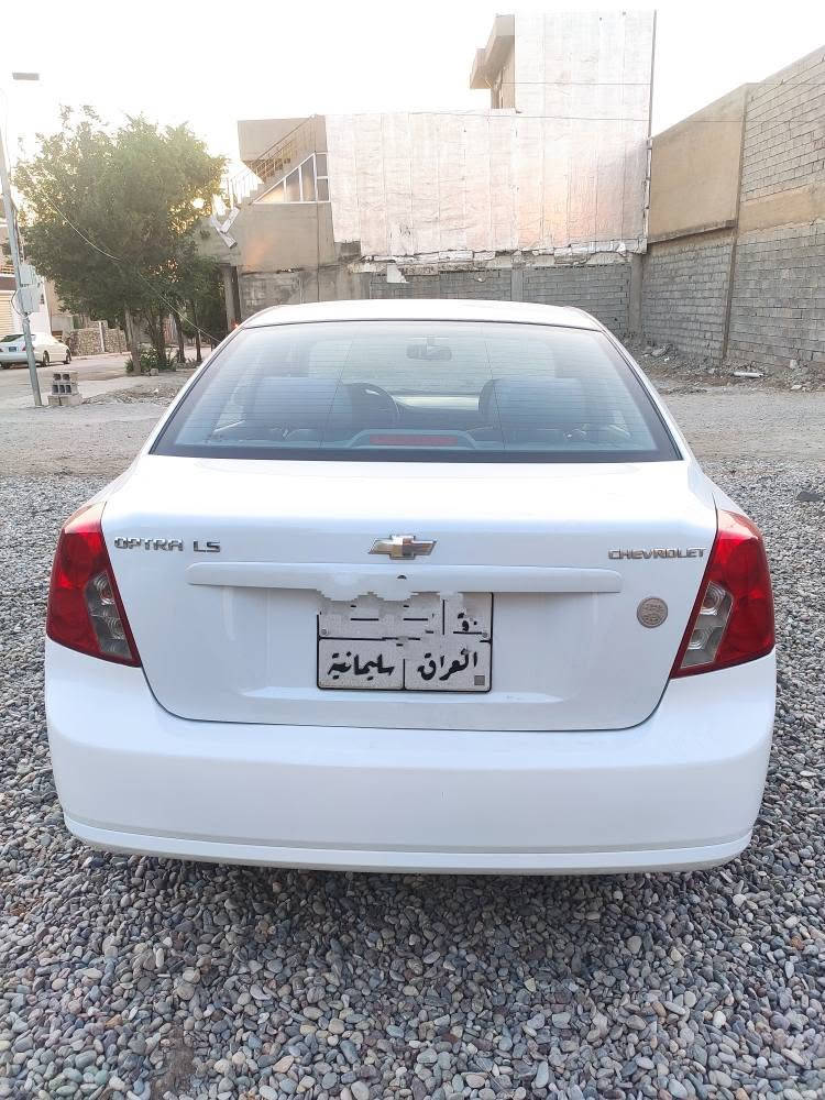 شۆفرلێت ئۆپترا 2012 گێڕ عادیە
220000 ڕۆیشتوە
هیچ مەسروفێکی نیە 
ڕەقەم سلێمانی بەناوی خۆمەوەیە 
چوارجام کارەبایی
ئاوێنە کارەبایی
سوکان ڤولیوم
چەمەلەغی لای سەکنی بستێکی بۆیاغە بێ ناوگرتن
دەرگای دوای سەیاق بەشی لای خوارەوەی 
کەمێک ساردی هەیە
سەنەوی تا 2028 بەسەرناچێت 
چوارتایەی نوێی لەژێرە
گێڕومەکینەی بەشەرت مەکینەی نەکراوەتەوە
*********** بشدار, السليمانية
