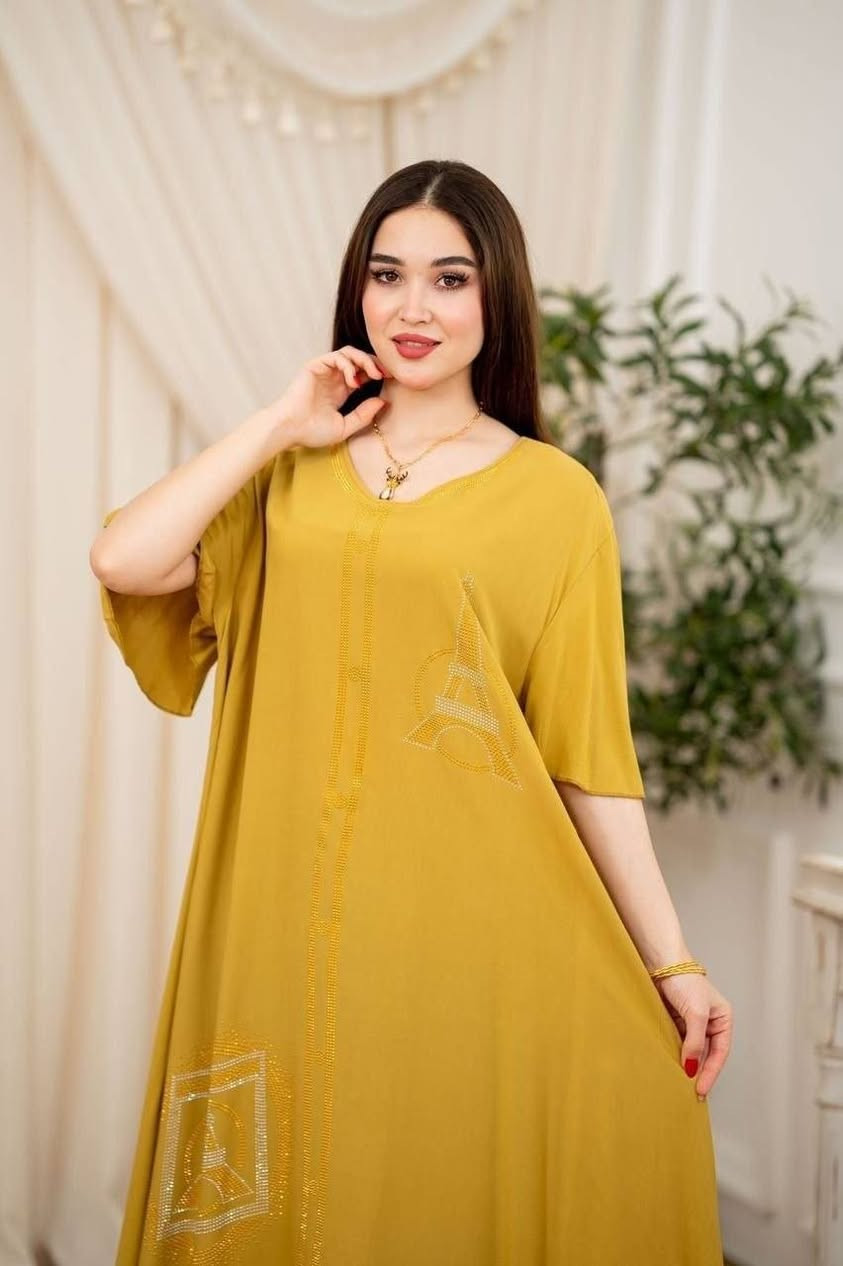 درازن اخيره 

✅ دشداشة نسائي 

✅الخامه كشمير ساده مطعم ستراس درجه اولئ 

✅القياسات  2XL.  3XL  4XL. 5XL

✅اقل طلب درزن 

✅سعر الدرزن  12 قطعة 👈 70 آلف فقط 

توصيل الى بغداد 5 الف ومحافظات 6 الف 

للحجز  واتساب .
***********
