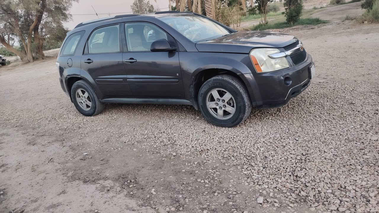 شوفر كوينس مديل ٨ مكفوله من ضربه وصبغ مكينه كير حداديه تبريد جاهزه سياره من كلشي سعر ٦٥ وبيه مجال *********** مكانه ديوانيه
