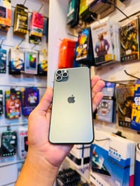 آيفون ١١ برو ماكس • ٢٥٦ • بطارية ٧٨