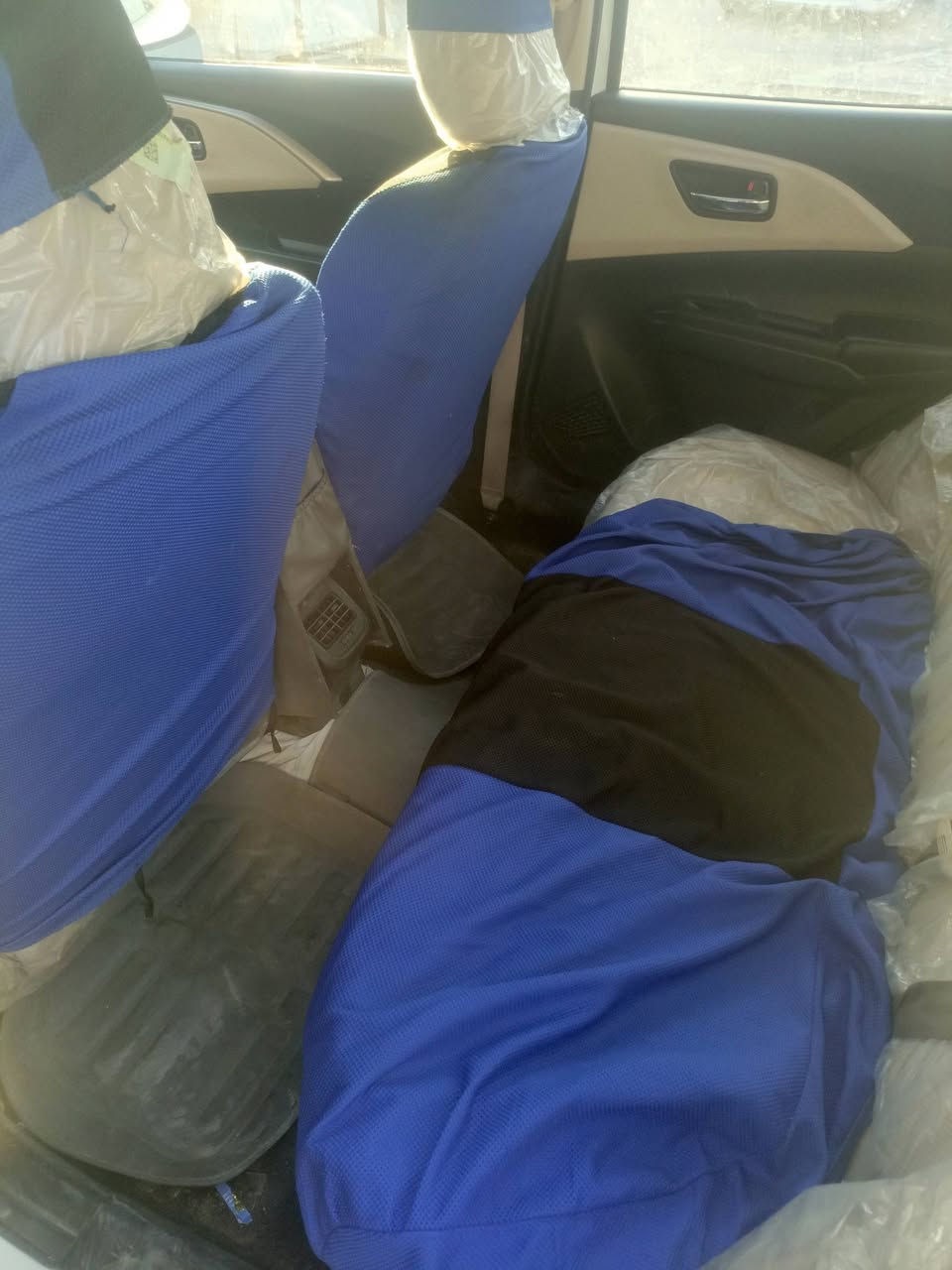 سيارة ساسوكي للبيع موديل 25جزاير
السعر 120 ورقه و بيها مجال قليل
للتفاصيل اتصل على رقم الآتي 
*********** يوجد واتساب
