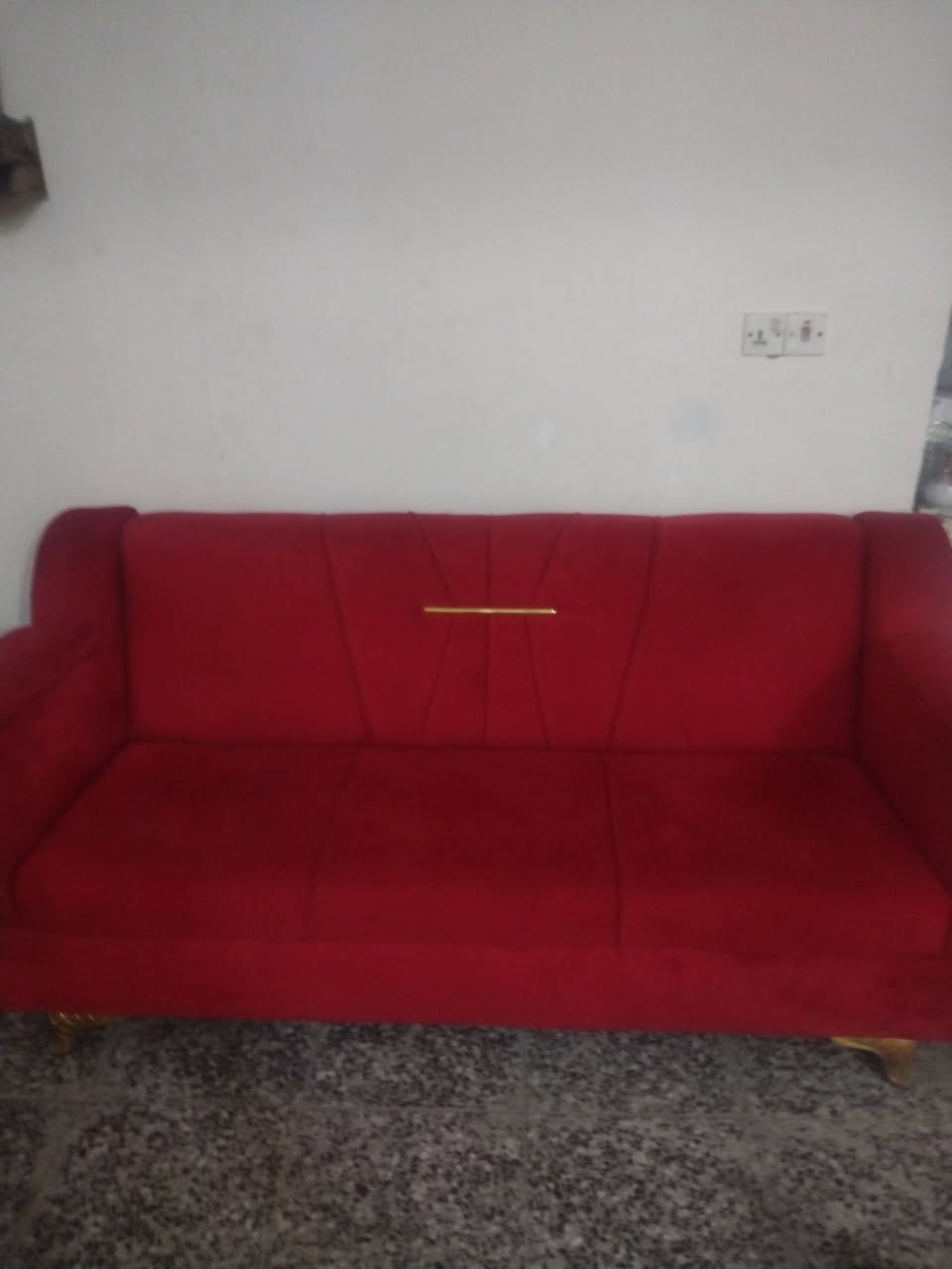 سبع مقاعد سعر 350 مكان زعفرانيه***********
