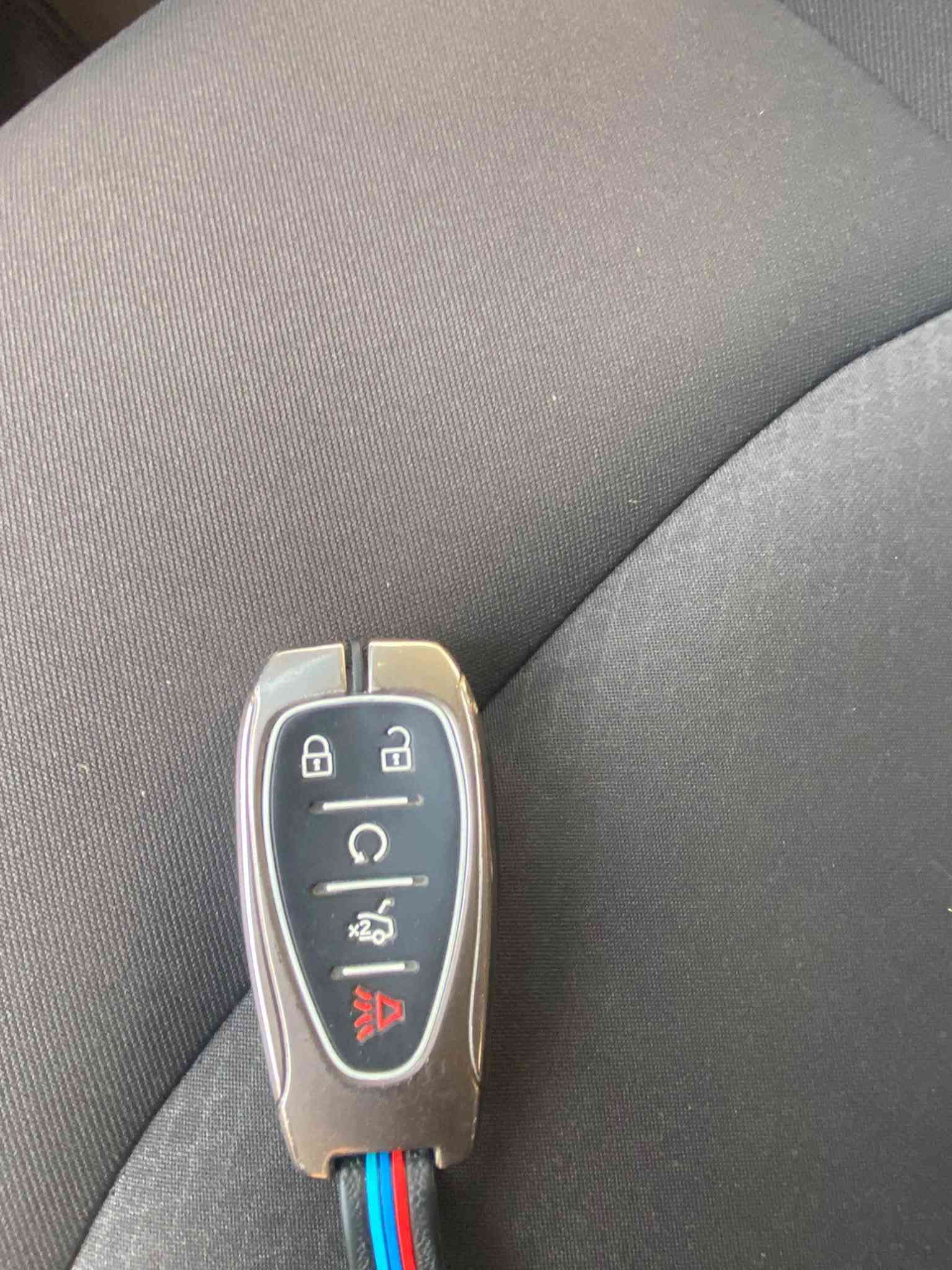 سلام عليكم
شوفر ليت ماليبو 2023 LT

فول مواصفات عدا الفتحه 

تبريد قطتين 

تحكمات ستيرن 

بصمه أبواب بصمة تشغيل تشغيل عن بعد 

السياره كلش نضيفه  تجي تكلب وتشوف بعينك وتاخذ سونار حادثها جاملغ السايق والباب مال سياق ربعها  بدون دواخل بدون ايرباك كله سليم 

مكاني بغداد الدوره السياره معروضه ب117$ وبيها مجال بسيط ***********
