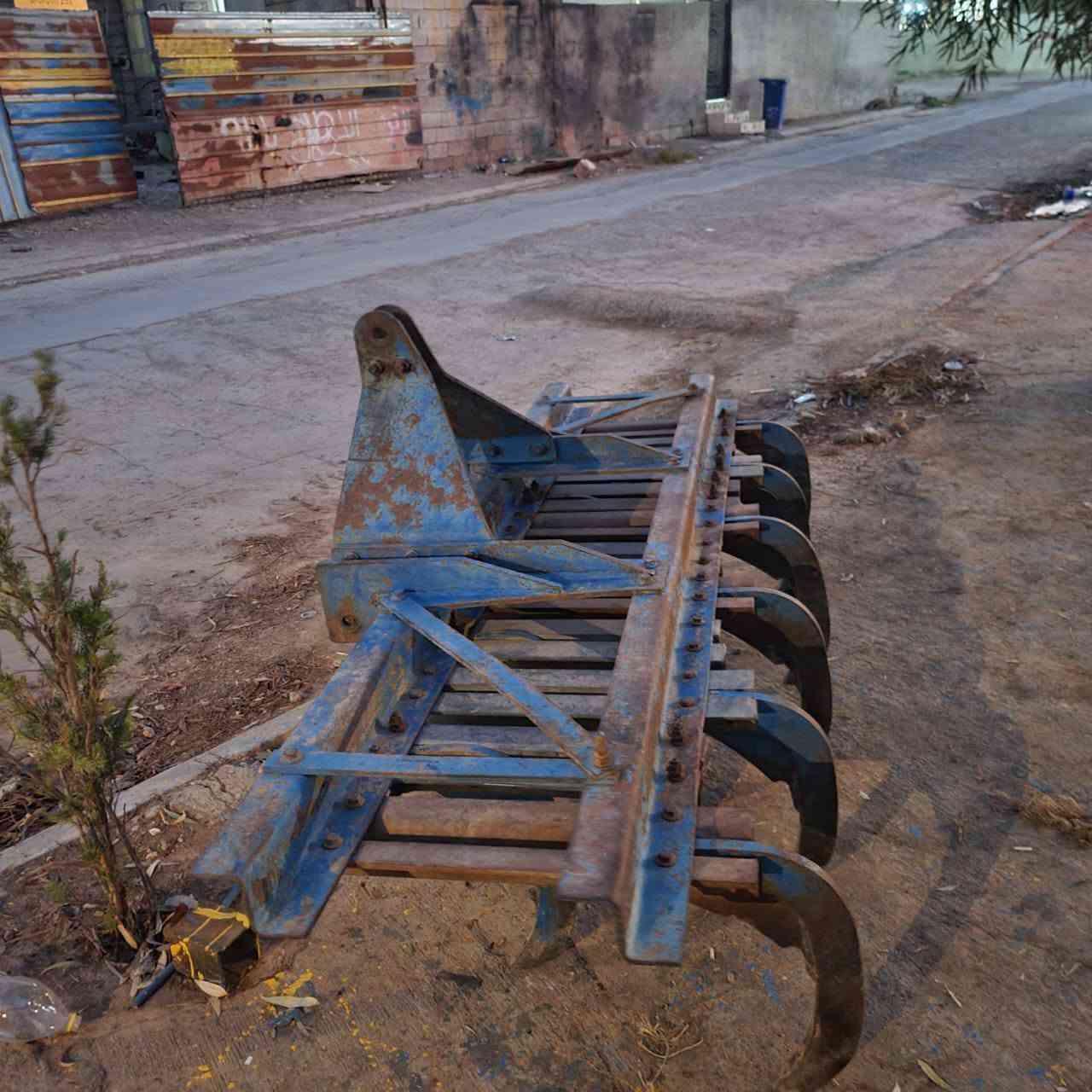 تصنيع آلات زراعيه • خرماشة ١١ • كركوك