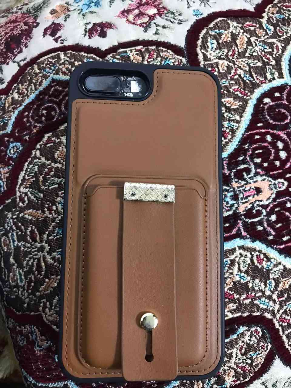 ايفون ٨ بلاس • ٦٤ • بصمه