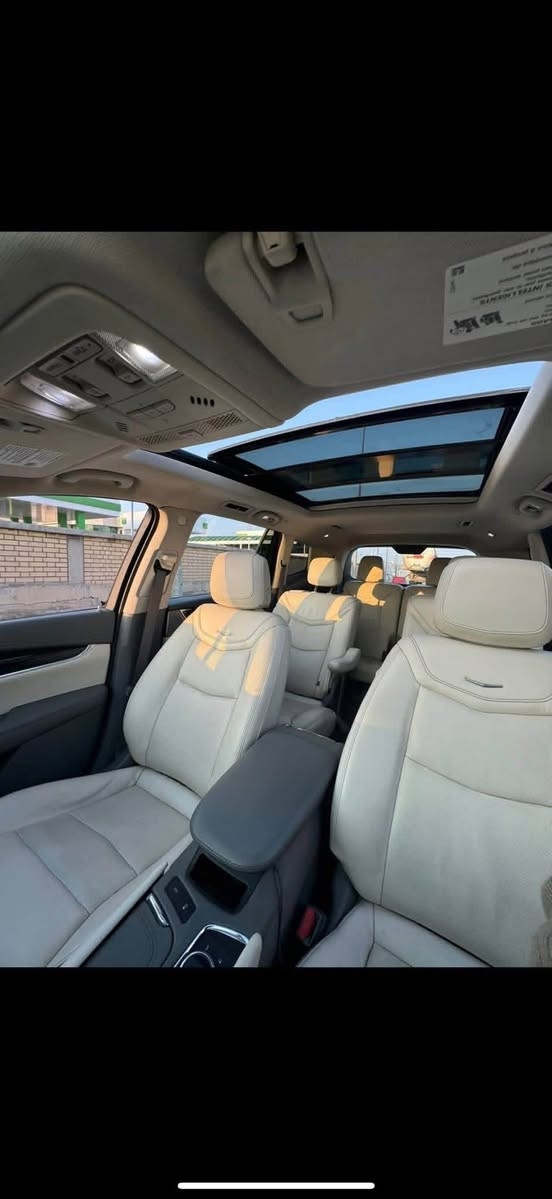 كاديلاك XT6 PREMIUM LUXURY 2020
حادث خفيف رقم بغداد  
محرك v6 3.6 المرغوب  داخل ابيض 
عنوان بابل ***********
سعر 250
الموصفات:
1_ نضام تحذير الرادار بهزازات بمقعد السائق يمين و يسار  
2_ السماعات من شركة BOSE عدد 14 سماعه
3_ تدعم نظام  ابل كار بلي و أندرويد اوتو
4_ شاحن واير ليس  
5_ الداخل ابيض مقاعد منفصل vip سياحي  
6_ كشنات ميموري +تدفئة مقاعد + نفاخه الضهر 
7_ الدخول الذكي +تسهيل عملية الدخول والخروج للسياره
8_ بانورما قطعتين
9_ ثلاث انظمة قيادة
10_ الكير 9 نمر و شكله مثل السكالد او BMW الكتروني 
11_ المحرك V6   3.6 نشيط و اقتصادي 
12_ نظام الحفاظ على المسار
13_ نظام النقطة العمياء
14_ حساسات امامية ، خلفية
15_ نظام اوتو ستوب 
16_ سايد بريك كهربائي
17_ جام 4 اوتو
18_ تبريد وتدفئة ثلاث قطع منفصلة
19_ ويل 20  انج
20_ الجنطة تُفتح بتأشير القدم
21_ المرءاة الجانبية فتح واغلاق اوتو
22_بيها بصمتين و تشغيل عن بعد 
23_ تدفئه ستيرن و شفتات للكير 
24_ السياره تربط بنضام wfi و تصير راوتر 
25_ ماوس للتحكم بلشاشه و الخرائط 
‏26_ NFC + SOS + تربط على باب الكراج 
27_ لد نهاري + عدسات زنون 
28_ المقاعد الخلفيه طي و فتح الكتروني 
29_ يدات ابواب نيكل + اناره + بصمه جميع الابواب
30_ داخل صاج بيانو بلاك + دشبول جلد رصاصي مميز 
31_ منافذ Tipe-c و  USP (الصف الاول والثاني والثالث)
32_ بروجكتر يفتح باتجاه الستيرن 
33_ نضام تحذير التصادم اناره حمره تعكس على الجامه الاماميه جهة السائق 
34_ السياره بيها بصمتين 
35_  التدفئه و التبريد 3 قطع منفصله 
السياره جداً مميزه و نصبتها كلش حلوه و بعد بيها مواصفات 

•ملاحظة :
السياره بحالة الوكالة عليها ادامة و كامله مكمله مبيها اي نقص

حادث السيارة :
نص جنطة + نص جاملق خلفي
