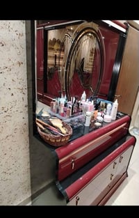 غرفه تركيه • نظافه ٩٠٪ • للبيع
