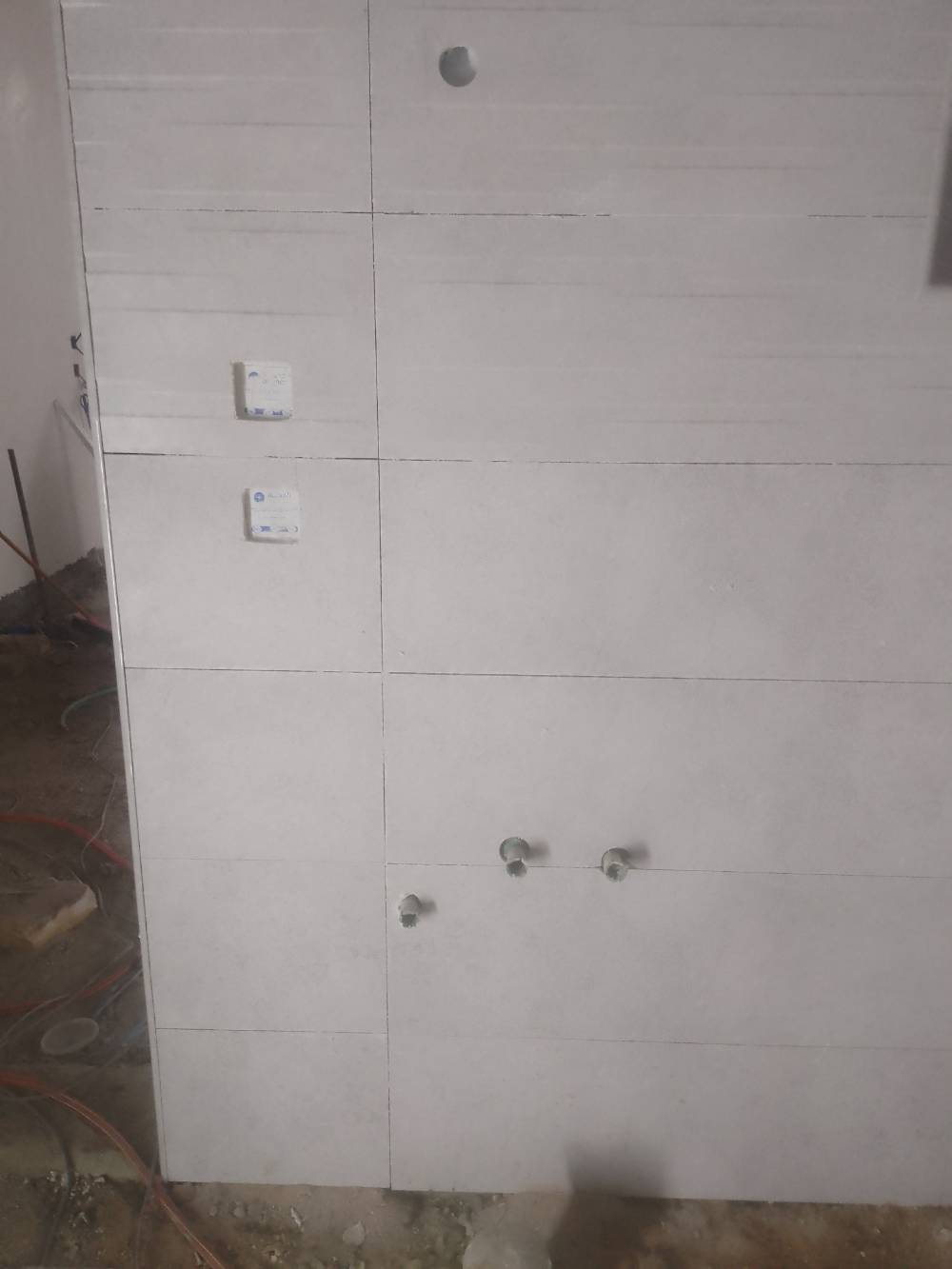 سيراميك • بالمتر • يومية