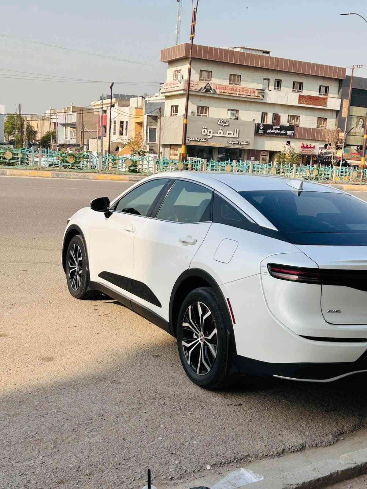 كراون هايبرد • ٢٠٢٣ • رقم بغداد