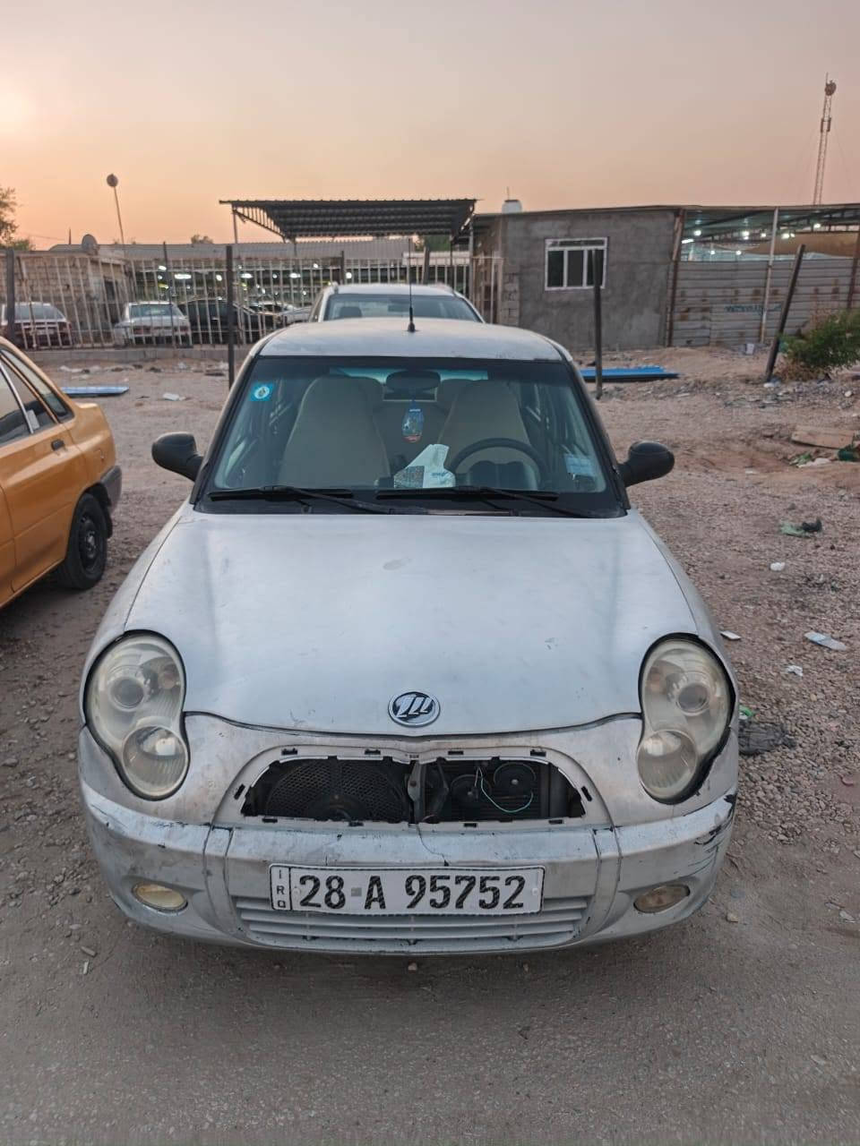 ليفان للبيع گير ومكينه وكهربائية  تبريد خير من الله  رقم نجف  جديد انكليزي   سنويه ل 28 موديل 13 سعر 25 وبيهة مجال
***********
