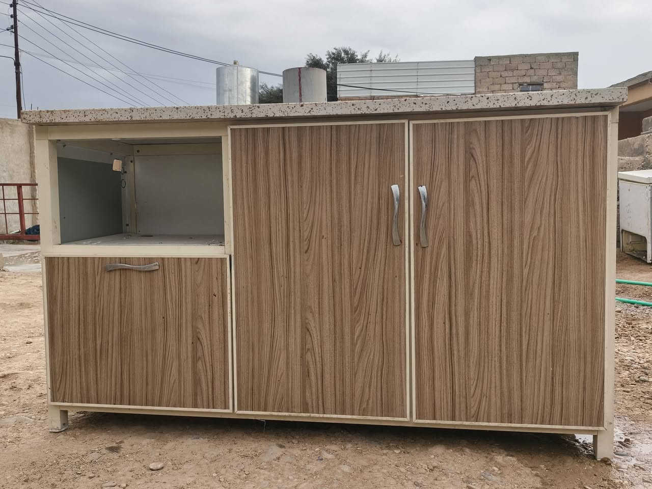 كونتر • ثلاث قطع • نضيف حيل