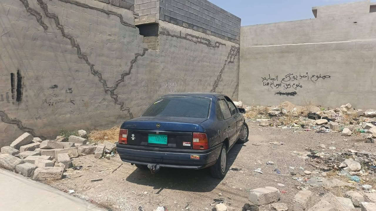 السلام عليكم فكترا 20 محور كابريته كير محرك شرط حداديه كامله يردلها دوشمه تحويل شرط هزه كامله مرسمه بيها واجه طخمها جديد مكصوص سكف اثر شضايا مكاني موصل الايمن السعر 22 ورقه الاستفسار ع رقم ***********
