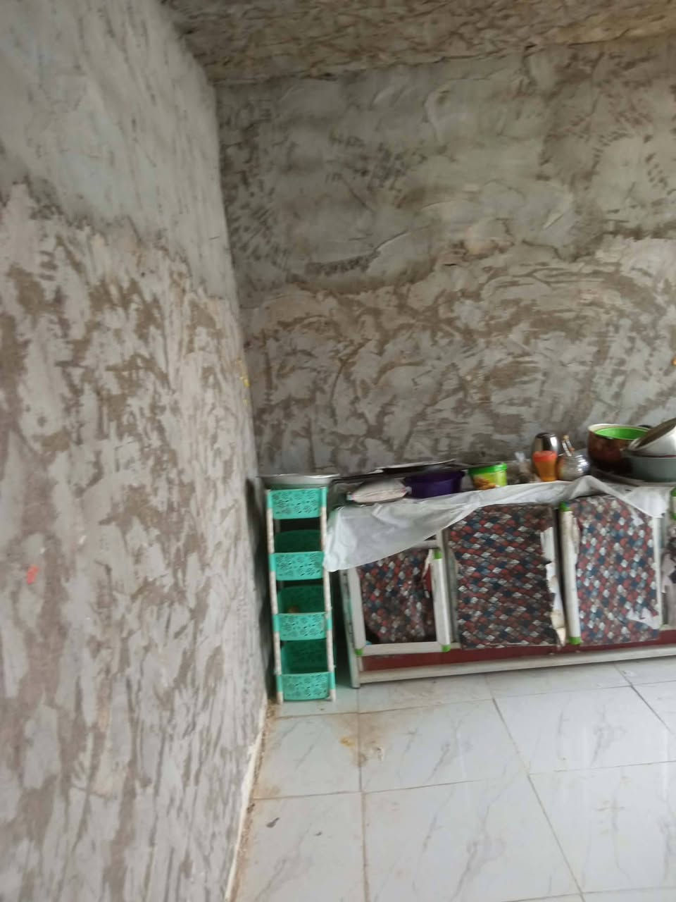 بيت للبيع مساحتة 300متر
الموقع /مدينة مهدي عاكول قرب قطع محمد كامل
السعر /40 بيه مجال
للاستفسار الاتصال على الأرقام التالية
***********
***********
