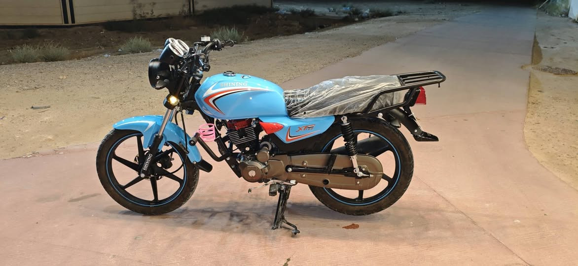 للبيع...
دراجة SHINING MOTOR
مشدود قبل 15 يوم فقط 
جلخ مابي نضافة 100/100
على وضع الشركة ...
*اوراق اصولي تسجيل مباشر*
(السعر 1425) 
مليون و425الف وبي مجال 
للاستفسار اتصل ...العنوان عانة
.***********.
