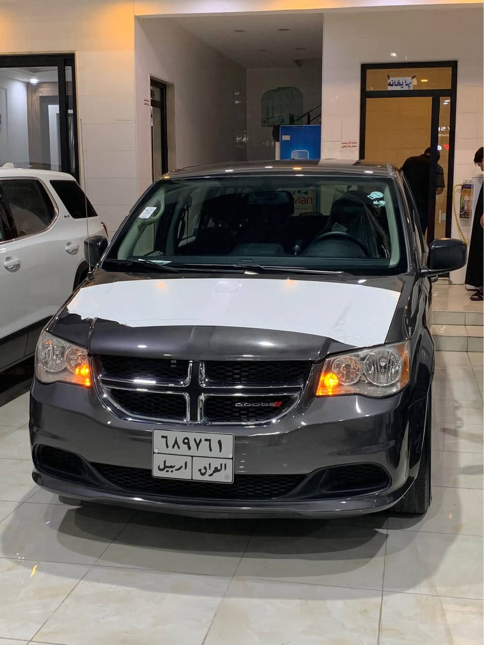 دۆج کەرڤان وارید ئەمریکی مۆدیل (٢٠١٩)ماسەفات (se) پشت و پێش کەپس بێ ئرباگ هەمووی بەشەرت گیر مەکینە تەبرد کارەبایات ئرباگ توندو تۆڵی هەموو شتێکی بەشەرت (٩٠)هەزار رۆیشتوە سبەخ ٢پارچەو نیوی سبەخە بەڵام بەشەرت بێ داخلی ٣جێکای(pdr)شوێن هەولێر ژمارەی مۆبایل (***********)وتسئاپ فایبەر هەیە ……(ئەگەر مشتەری تەلەفۆن بکە)… أربيل, العراق
