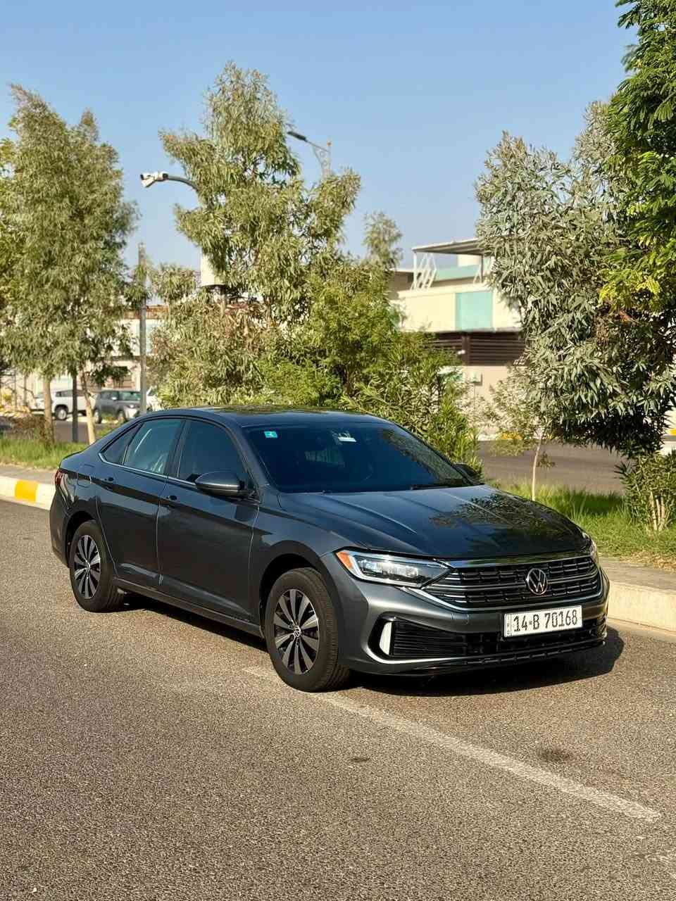 فولدسواكن جيتا موديل ٢٠٢٤
السياره جديده بمعنى الكلمه جدا وفي حاله ممتازه لاتوجد بيها ملاحضات 

بيها رادار ونقاط العمياء وبعض الموصفات الأخرى 
تعتبر قليله موصفات 

مابيها شخوط او رصعات او ملاحضات ثانيه 

حادث السياره جاملغ مع صبغ باب ٢ توحيد لون 

رقم السياره بصره معوقين والمعوق موجود تريد وكاله وهجي ماعنده مشكله 

السعر  المطلوب ١٣٥ ورقه وقابل للتفاوض 

رقمي ***********
