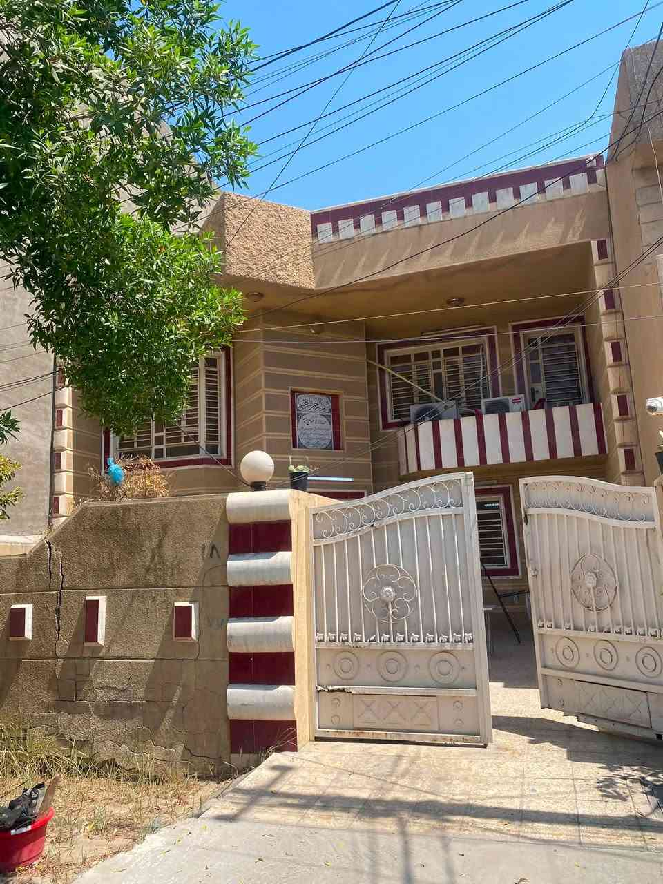بيت 200 تجاري حي جهاد شارع 20 قرب حسينيه علي ولي الله سعر 620 استفسار ***********
