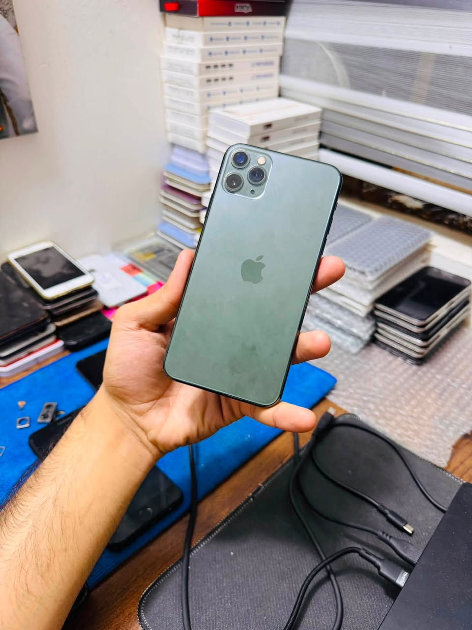 ايفون مفتوح تخطي • اكس ار ٦٤ • ١١ برو ماكس ٢٥٦