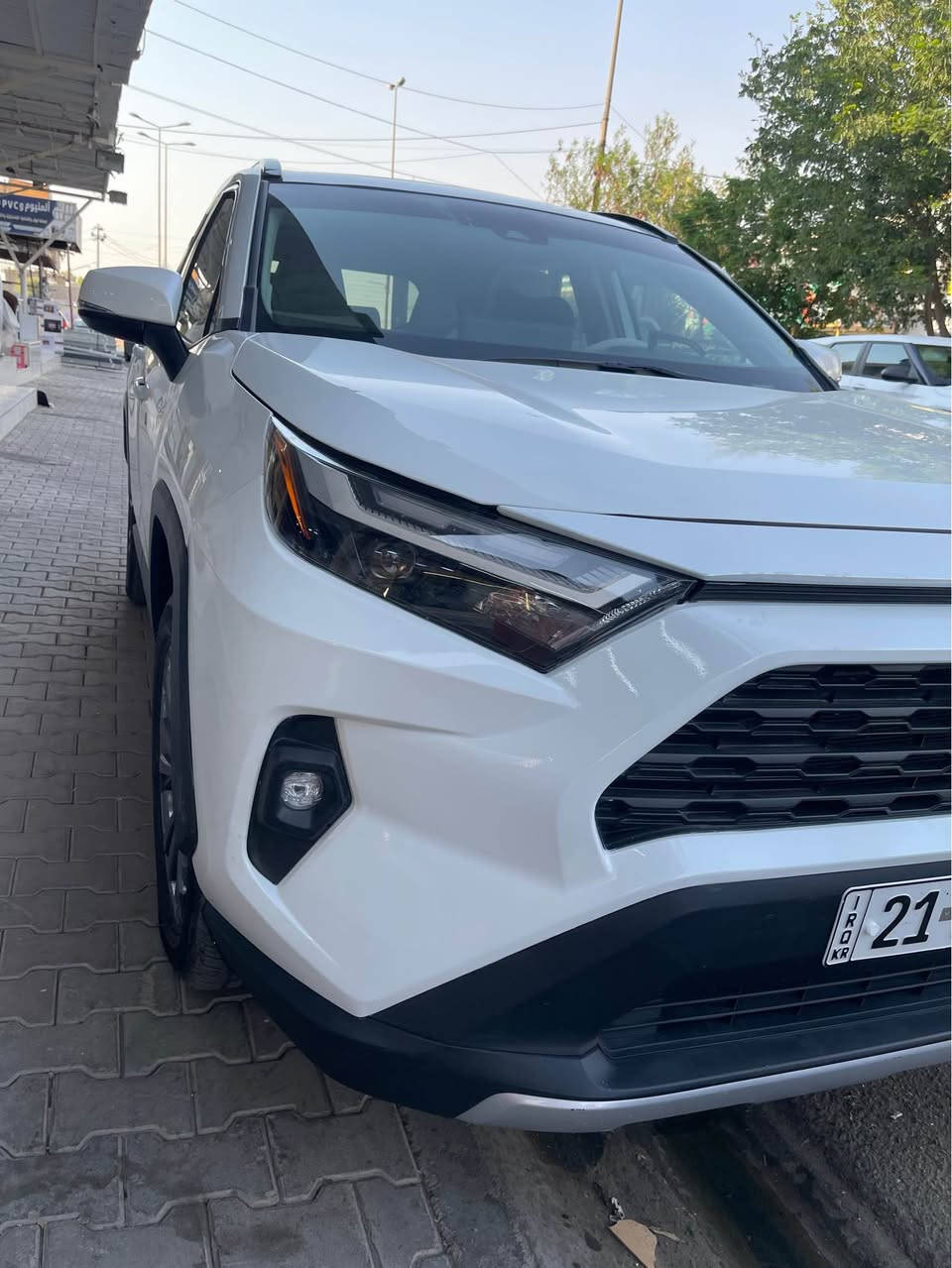 𝐓𝐎𝐘𝐎𝐓𝐀 𝐑𝐀𝐕𝟒-Premium HYBRID 2024

تويوتا رافــــ4 XLE Premium موديل 2024 هايبرد

عداد المسافة : ٢٠ الف زيرو 

حجم المحرك : 2.5L ( 4.سلندر )هايبرد

ملاحظة السيارة : فقط جاملغ مبدل نفس لون شركة جهة السايق     
مكانة بارد باب

المواصفات : Premium

فتحة سقف 

كيج الكتروني 

شاشة كبير لمس

كاميرا

‏ابواب  بصمة

‏‎بصمة تشغيل 

هاند بريك بصمة

اوتو هولد (𝐀𝐔𝐓𝐎 𝐇𝐎𝐋𝐃)         

اوتو ستارات (𝐀𝐔𝐓𝐎 𝐒𝐓𝐀𝐑𝐓)

اوتو ستوب (𝐀𝐔𝐓𝐎 𝐒𝐓𝐎𝐏)

رادار امامي (تحديد مسار)

‏‎رادار جانبي (نقاط عمياء)

‏‎رادار خلفي (التحذير من الاصطدام)

‏

‏‎حساسات جانبي 

‏‎حساسات خلفي 

نظام (𝐄𝐂𝐎)

نظام (𝐍𝐎𝐑𝐌𝐀𝐋)

نظام (𝐒𝐏𝐎𝐑𝐓

تحكيم ستيرين

استيرن هيتر

كشنات كهربايي 

كشنات هيتر

تبريد لمس

تبريد مركزي

صندوق كهربائي

لايتات (𝐋𝐄𝐃) ليد عدسة زينون 

بلاجكتور (𝐋𝐄𝐃) ليد 

بكلايتات (𝐋𝐄𝐃) بيلادي

ويل كروم

تفاصيل اكثر الاتصال علی ارقام التاليه ‏

☎️ ***********
عنوان📍كركوك 

‏ كركوك, العراق
