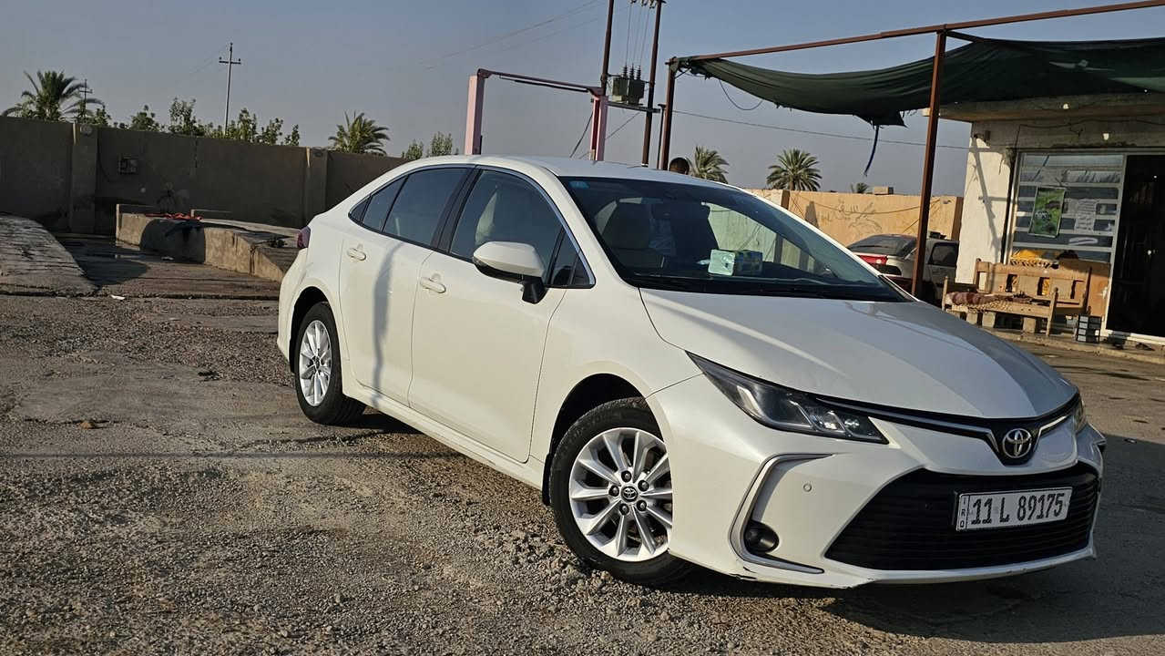 كورلا ٢١ ساز خليجي أصلي مكفولة عدا اصبعين بار بخشم البنيد السيارة حلوة ونظيفة سيارة ماتصرف عليه ألف دينار جاهزة بغداد دولي تحويل الصبح اتصل وتدلل مكانه بلد 
***********

