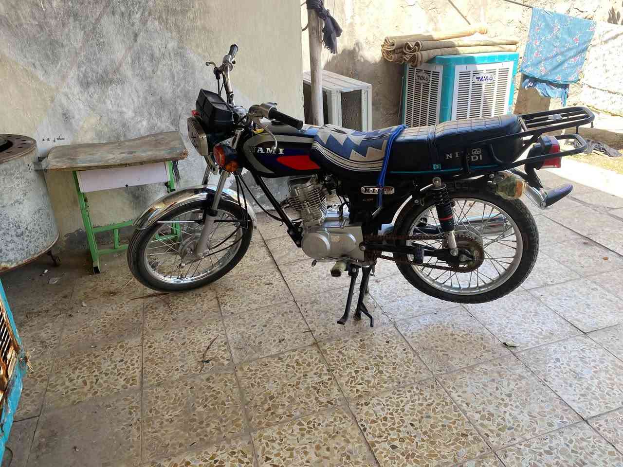 سلام عليكم دراجه نامه امتياز موديل 27دراجه مكفوله مابيه اي نقص دراجه مكاني بابل النخيله الغربيه مامتواجد خاص ال يحب يتصل***********
