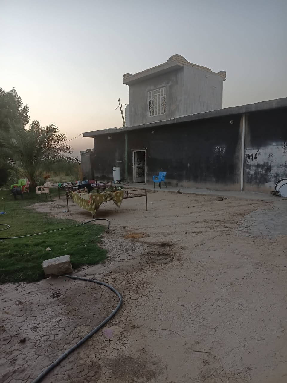 البيع ٢٠ دونم مع بيوت اثنين حديثات بابل جبلة واتساب ***********
