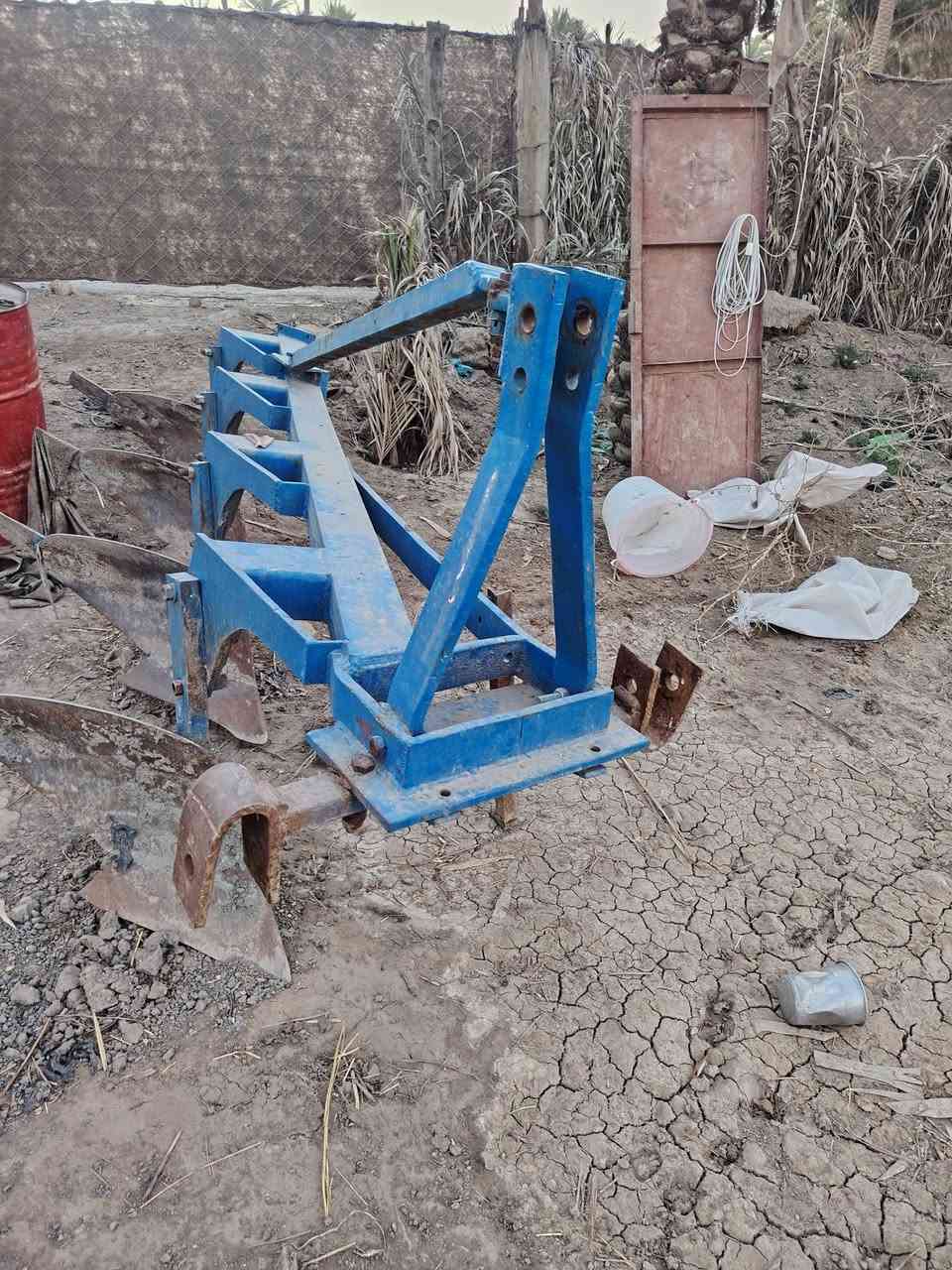 سلام عليكم من رخصت مدير الكروب  فدن عددٍ اثنين حجم ١٦ للبيع واحد البير تركي والثاني  شاطي   العنوان الدوانيه  غماس للاستفسار الاتصال على الرقم ***********
