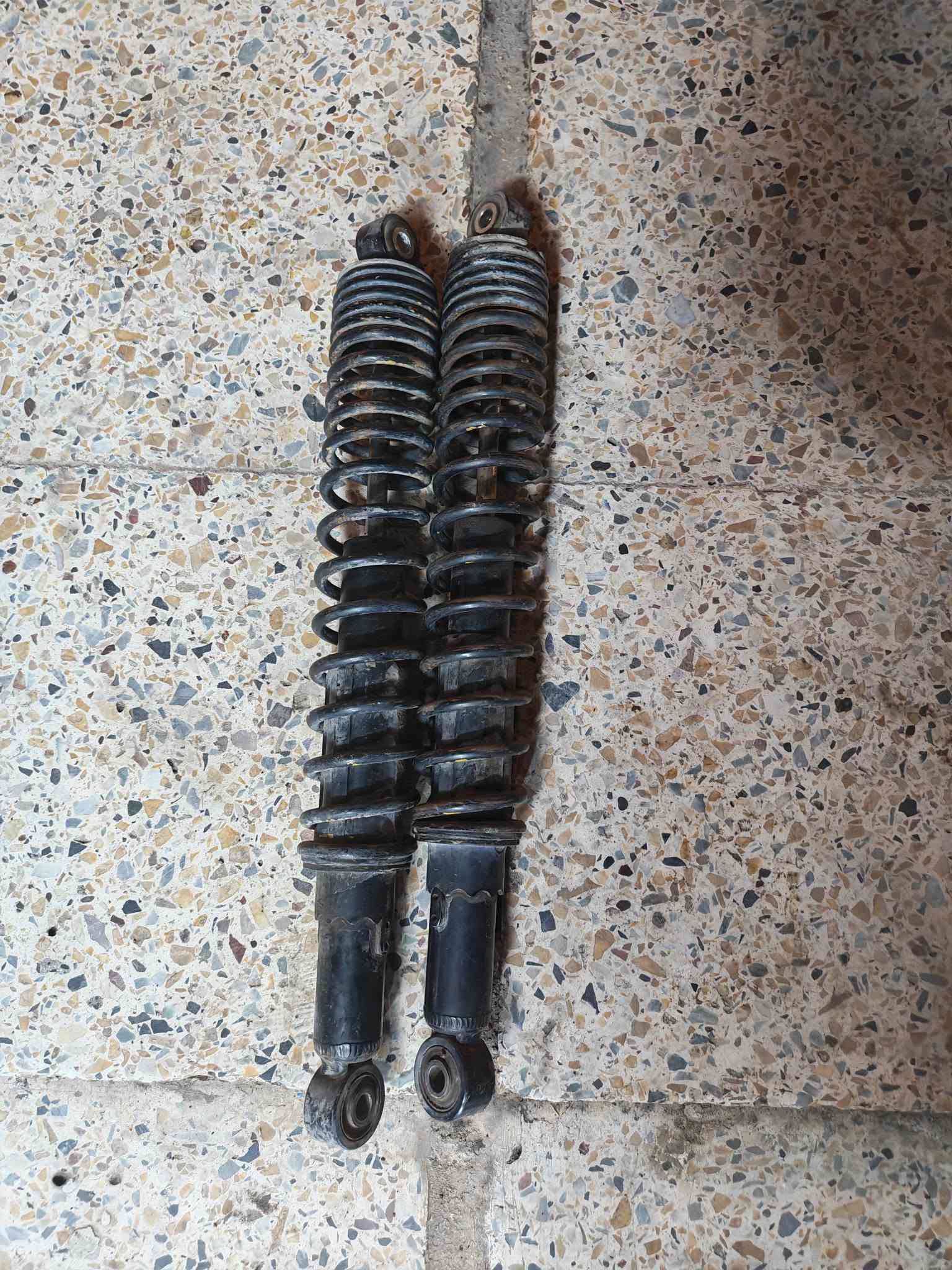 مازدات فورزه كرستال 010 مال رنبه النضافه كدام العين دبلات خلفي فورزه 010 مال تفصيخ شرط مرايات فوززه ياماها يىهم جوكر *********** يوجد خدمة توصيل لجميع المحافظات العراق
