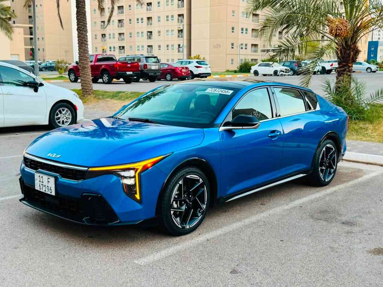 السلام عليكم
كيا كي فور 25 اللون بحري فول بنوراما جي تي لاين ماشيه 32 تبديل بنيد فقط الجاملغ الامامي مصلح نفسه
السعر 177$ 
***********
