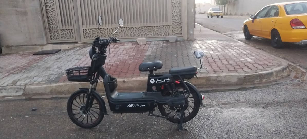 بيسكل شحن كل عيب ما بي بس العقل اابطاريات جديد كهربائيه مكفوله و مابيه اي عبي  التواصل ***********
