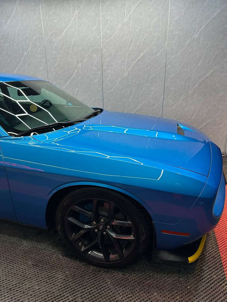 السلام عليكم
دودج تشالنجر 2023 
GT 3600
اللون بحري مميز
كلين تايتل
ماشية 37km
مواصفات السيارة
-كشنات جلد 
- شاشه وسط شاشه ال GT العاديه
-نقاط عمياء 
-مثيت سرعه
- تحكم كشنات السايق كهرباء 
-(بيع فقط بدون مراوس)
-مكانً السيارة بغداد الامين الثانيه نواب الضباط
-السعر 245 ورقه وبيه مجال
رقم التلفون ***********
