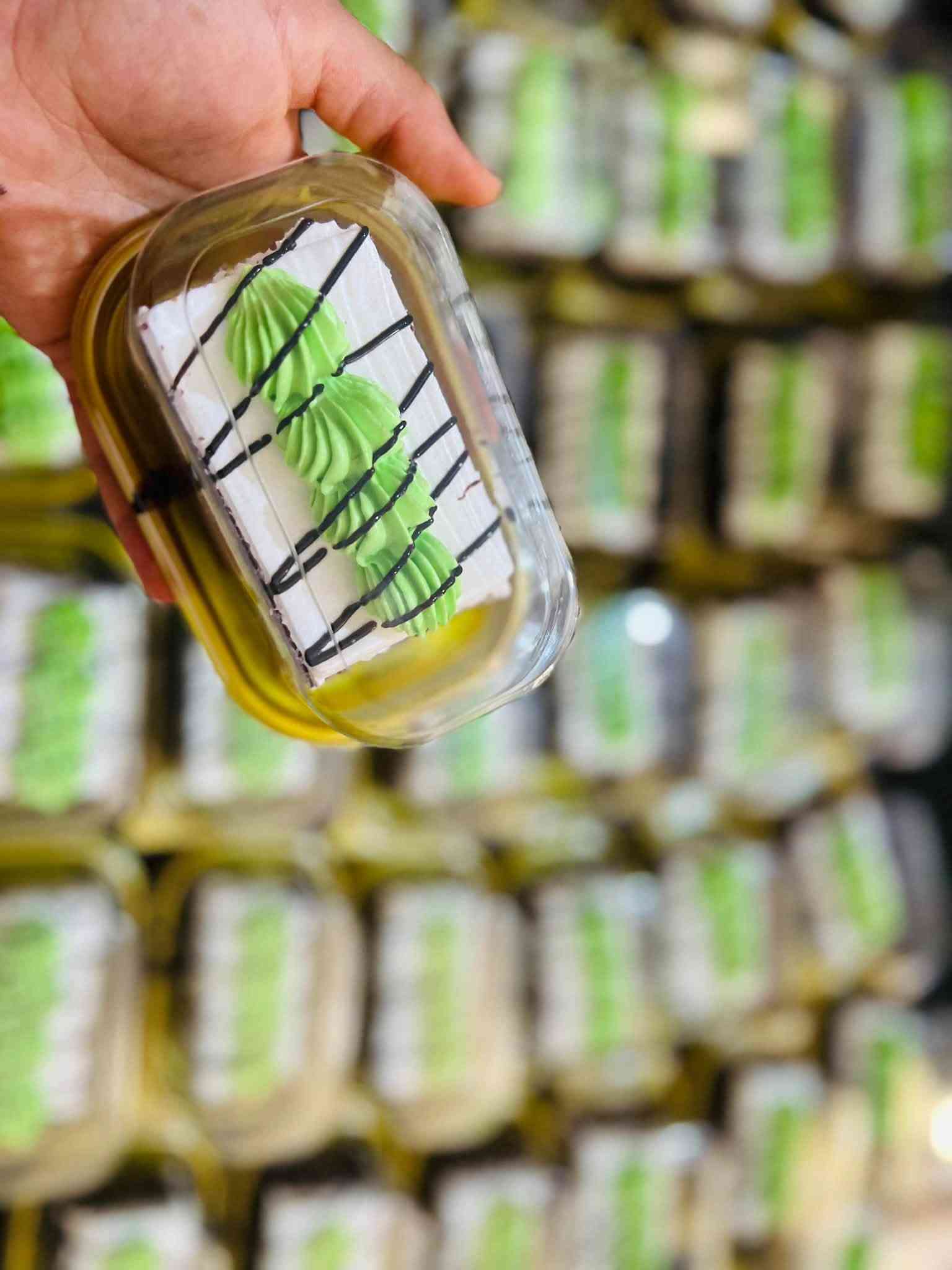 علب كيك 🍰 
حسب الطلب✅

الحجز مفتوح ✅✅

للطلب والاستفسار المراسله خاص او ع الواتساب على الرقم ***********

العنوان بابل الحمزه الغربي توجد خدمة توصيل داخل الحمزه والهاشمية والقاسم والمناطق القريبه ❤️
