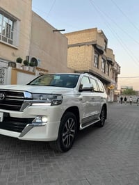 الاند كروز ١٦ بريم اصل ام طفايه فول موصفات محرك ٨ سلندر 4600المرغوب سي...