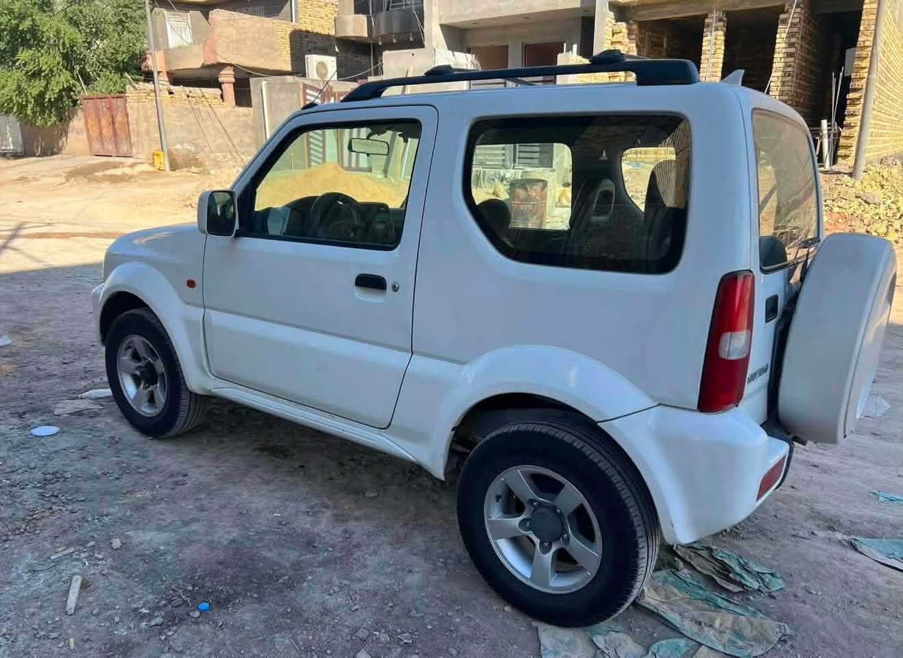 جميني ٢٠١٠ • بابل شبه مميز • لوحات محولة