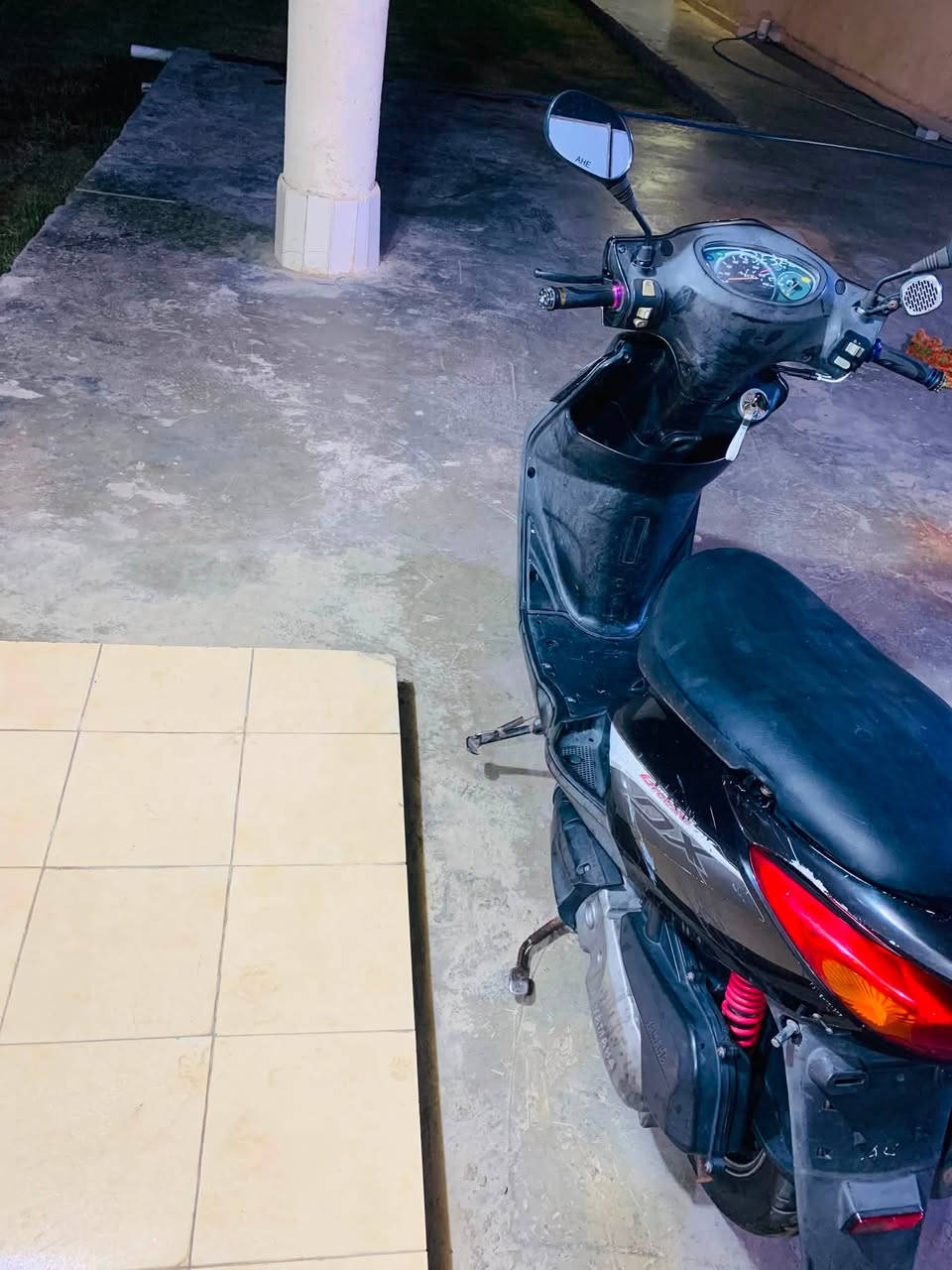 السلام عليكم للبيع دراجة بريز بغبغاء نوزل سكليتر خطين دراجه ما بيه نقص كامله من كلشي كهربائيات كلهه شغاله عنوان الدراجه بغداد التاجي قرب جسر المثنى السعر 850 وبيهه مجال 
الاتصال على الرقم ***********

والرقم الاسيا واتس اب فقط ***********
